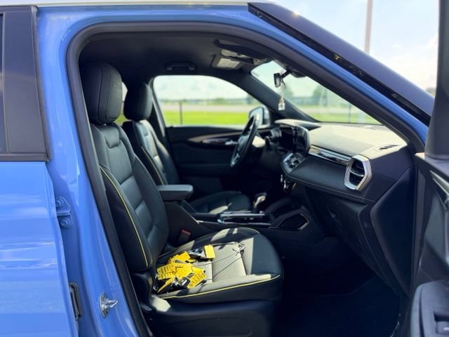 Used 2024 Chevrolet TrailBlazer ACTIV w/ Driver Confidence Package AWD/4WD image 11