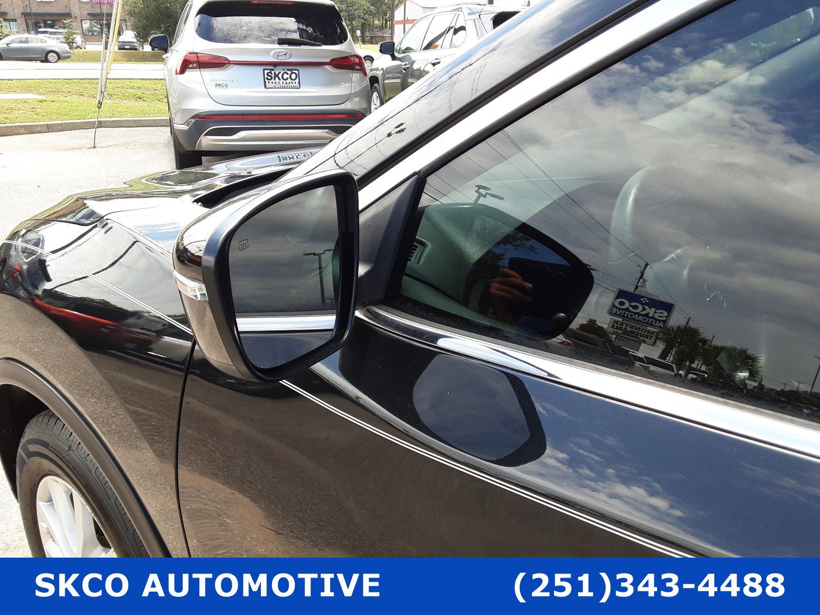 Used 2018 Nissan Rogue SV image 10