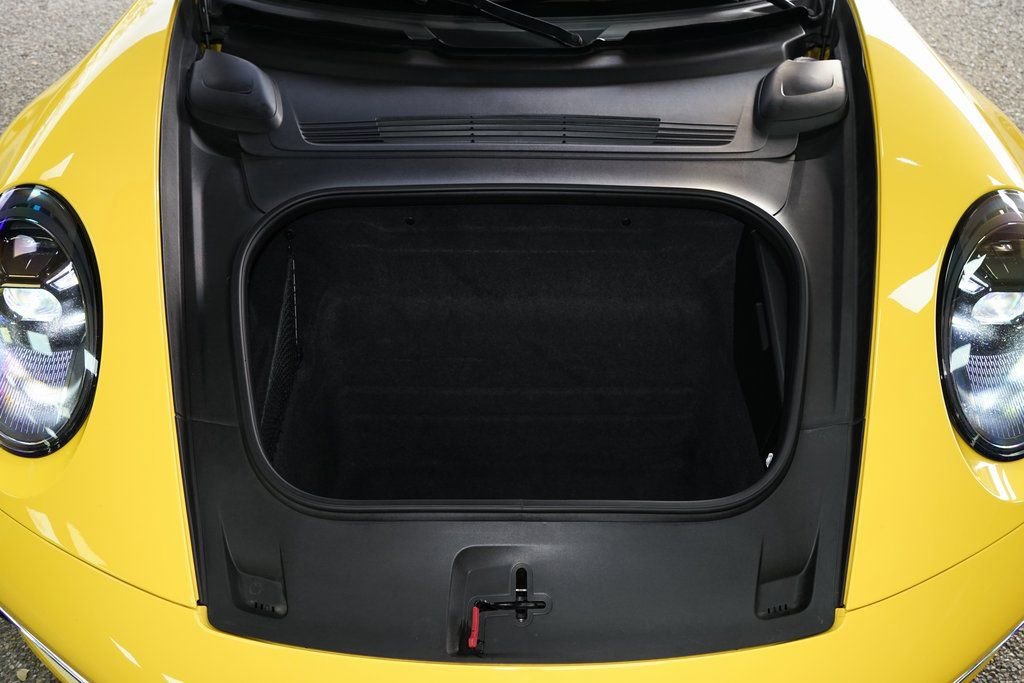 Used 2022 Porsche 911 Carrera S image 36