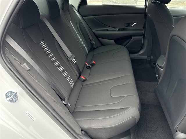 New 2026 Hyundai Elantra Blue image 15