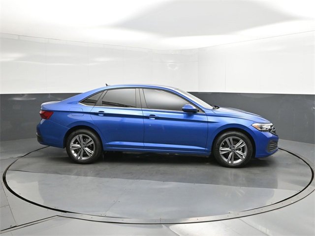 Certified 2022 Volkswagen Jetta SE image 26