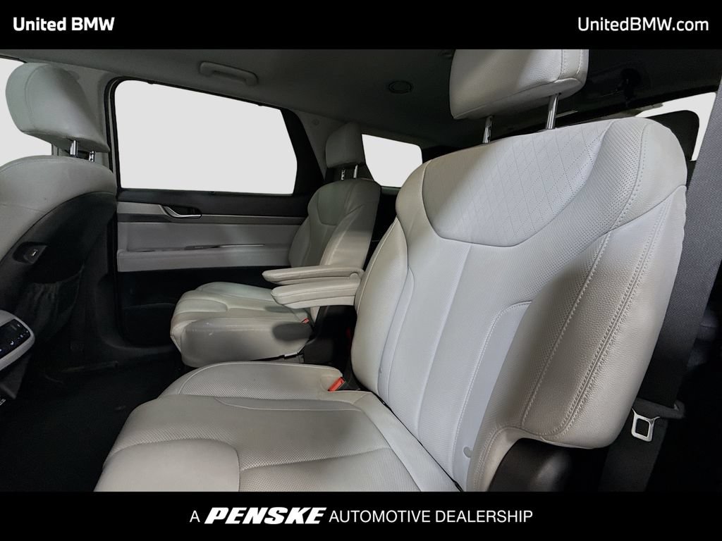 Used 2022 Hyundai Palisade SEL w/ Premium Package FWD image 13