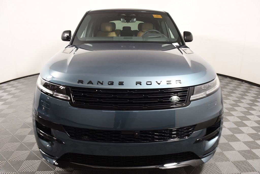 New 2026 Land Rover Range Rover Sport Dynamic SE AWD/4WD image 10