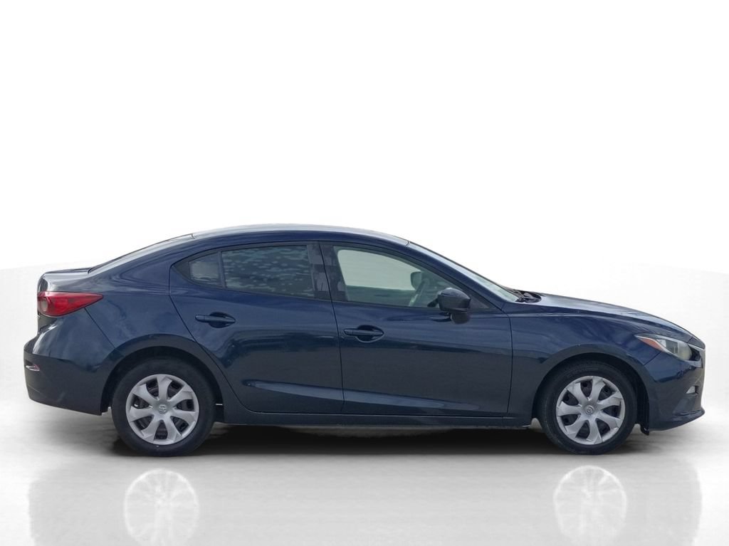 Used 2016 MAZDA MAZDA3 i Sport FWD image 4