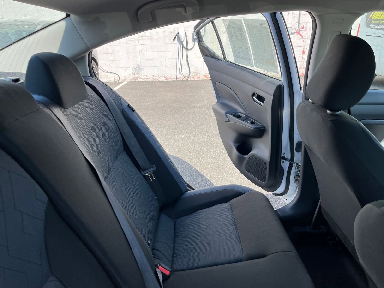 Used 2025 Nissan Versa SV FWD image 36