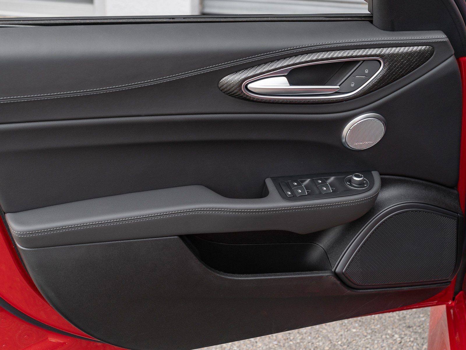 New 2024 Alfa Romeo Giulia Quadrifoglio w/ Active Assist Plus Package image 24
