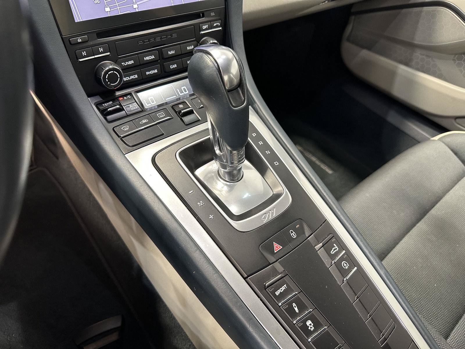 Certified 2018 Porsche 911 Carrera RWD image 26