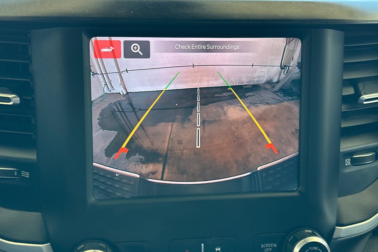 Used 2022 RAM 2500 Big Horn AWD/4WD image 20