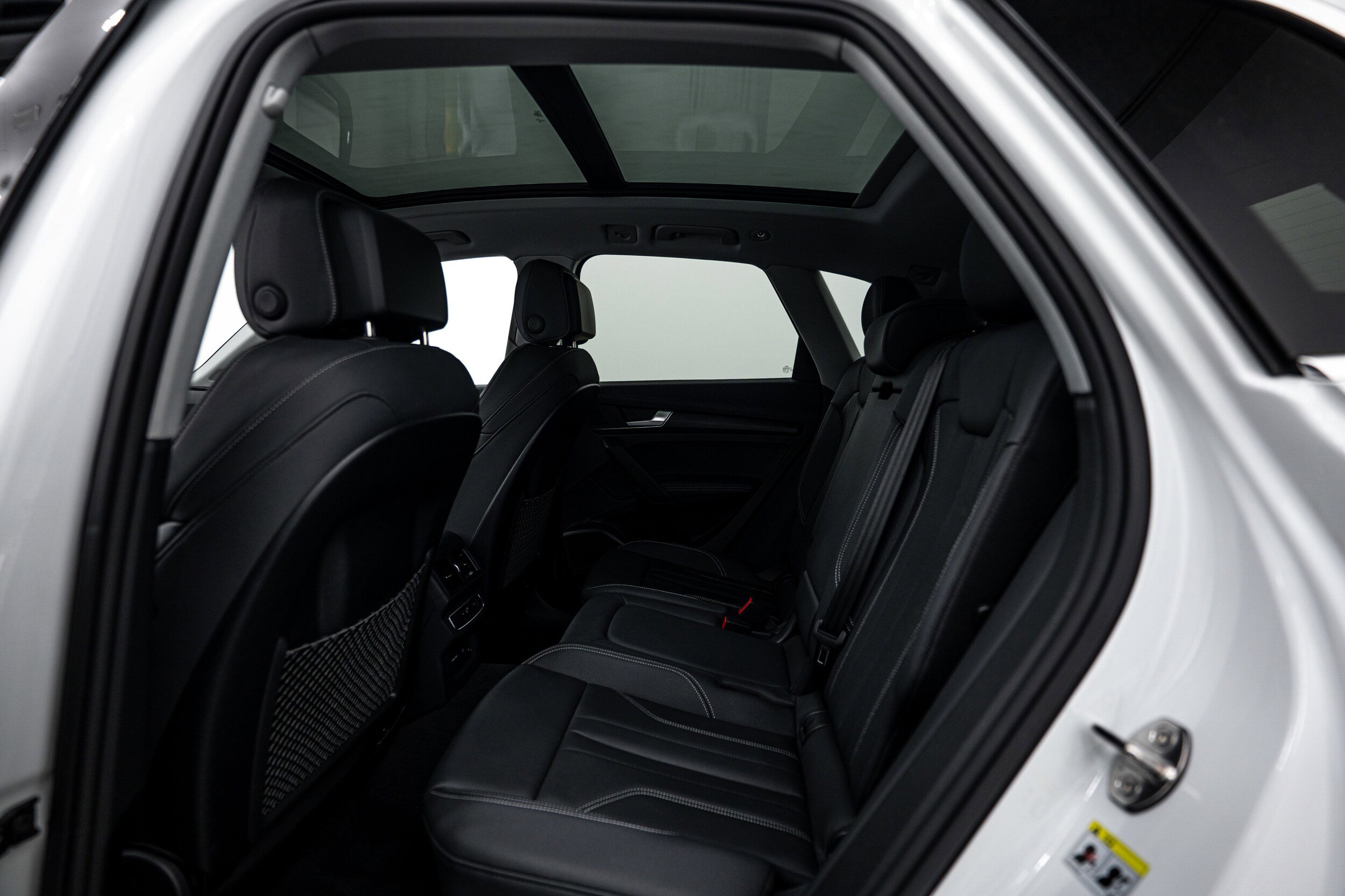 Certified 2024 Audi Q5 e Premium Plus AWD/4WD image 19