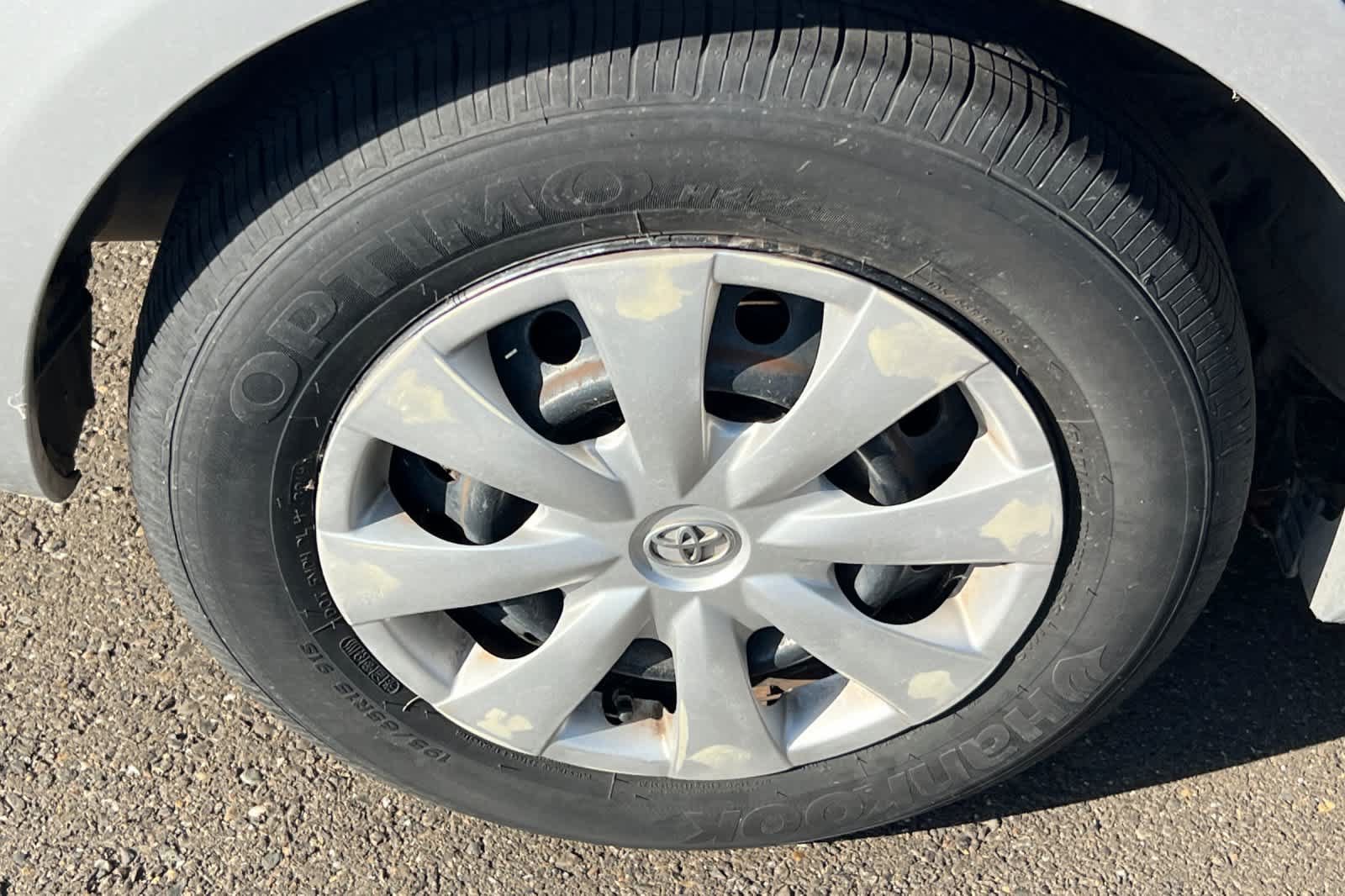 Used 2010 Toyota Corolla LE FWD image 17