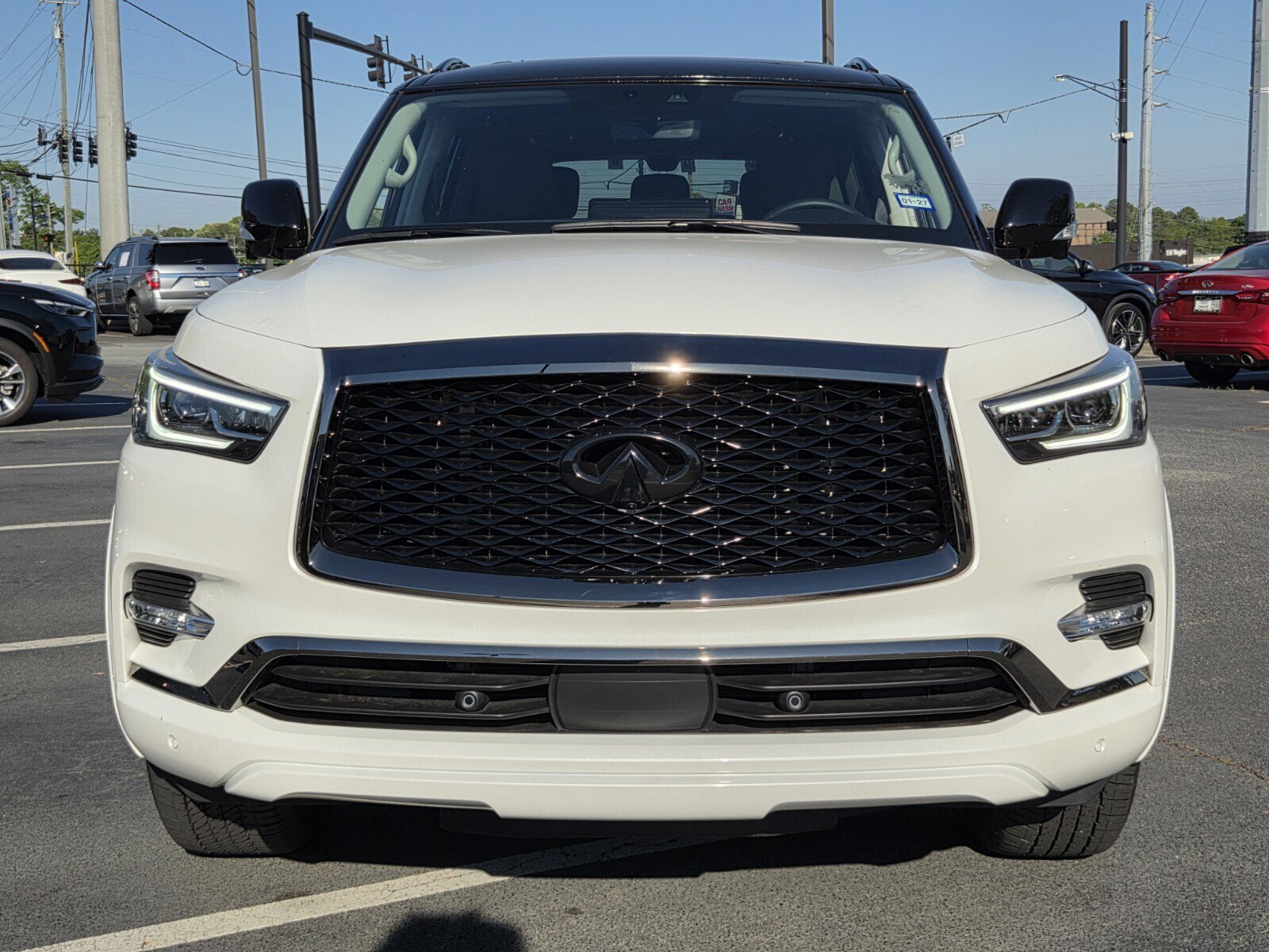 Used 2023 INFINITI QX80 Premium Select w/ Cargo Package image 2