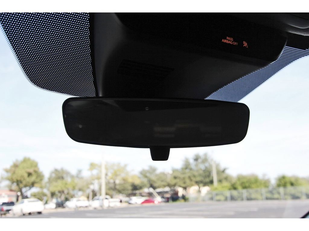 Used 2023 MAZDA MAZDA3 s image 25