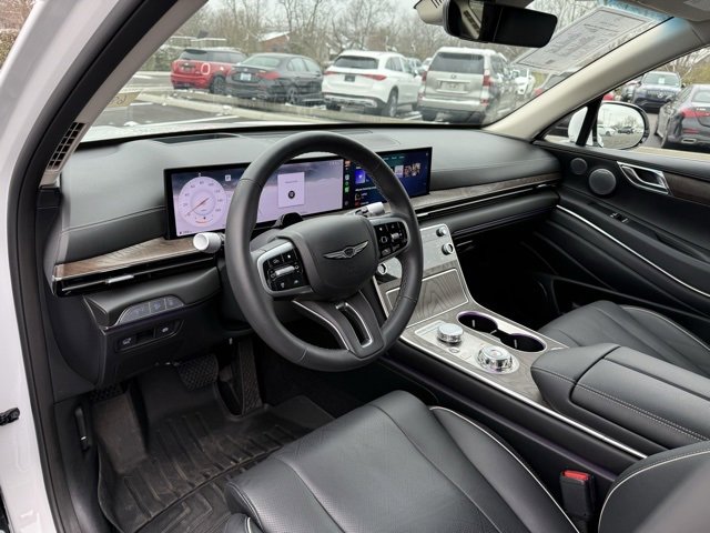 Used 2025 Genesis GV80 2.5T Prestige image 11
