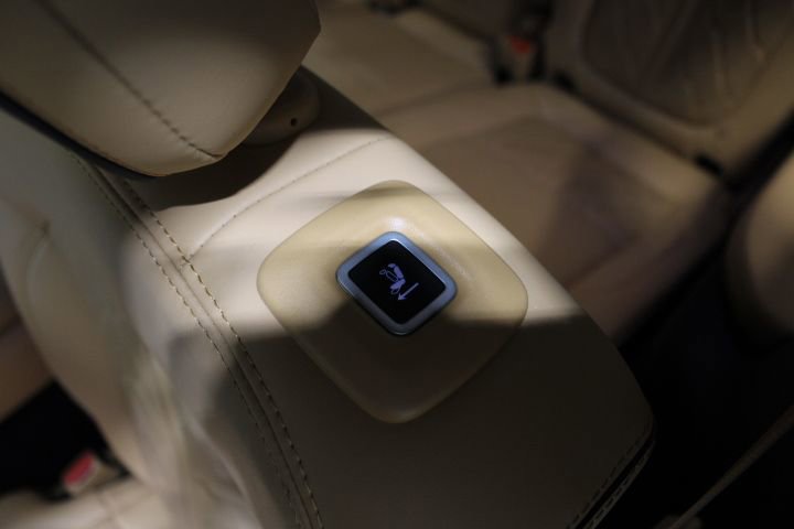 Used 2022 Jeep Grand Wagoneer Series III image 45