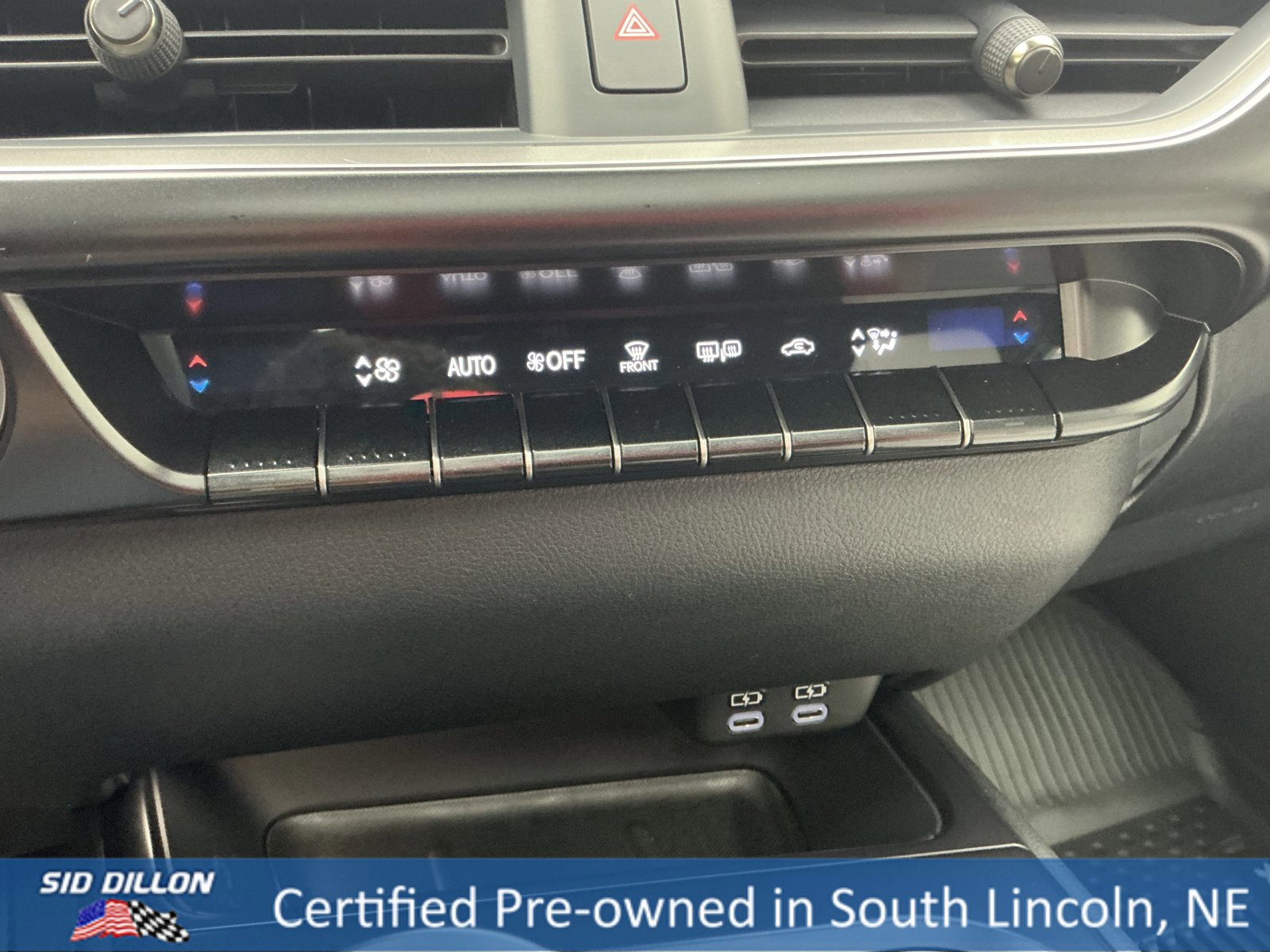 Used 2024 Lexus UX 250h UX 250h image 12