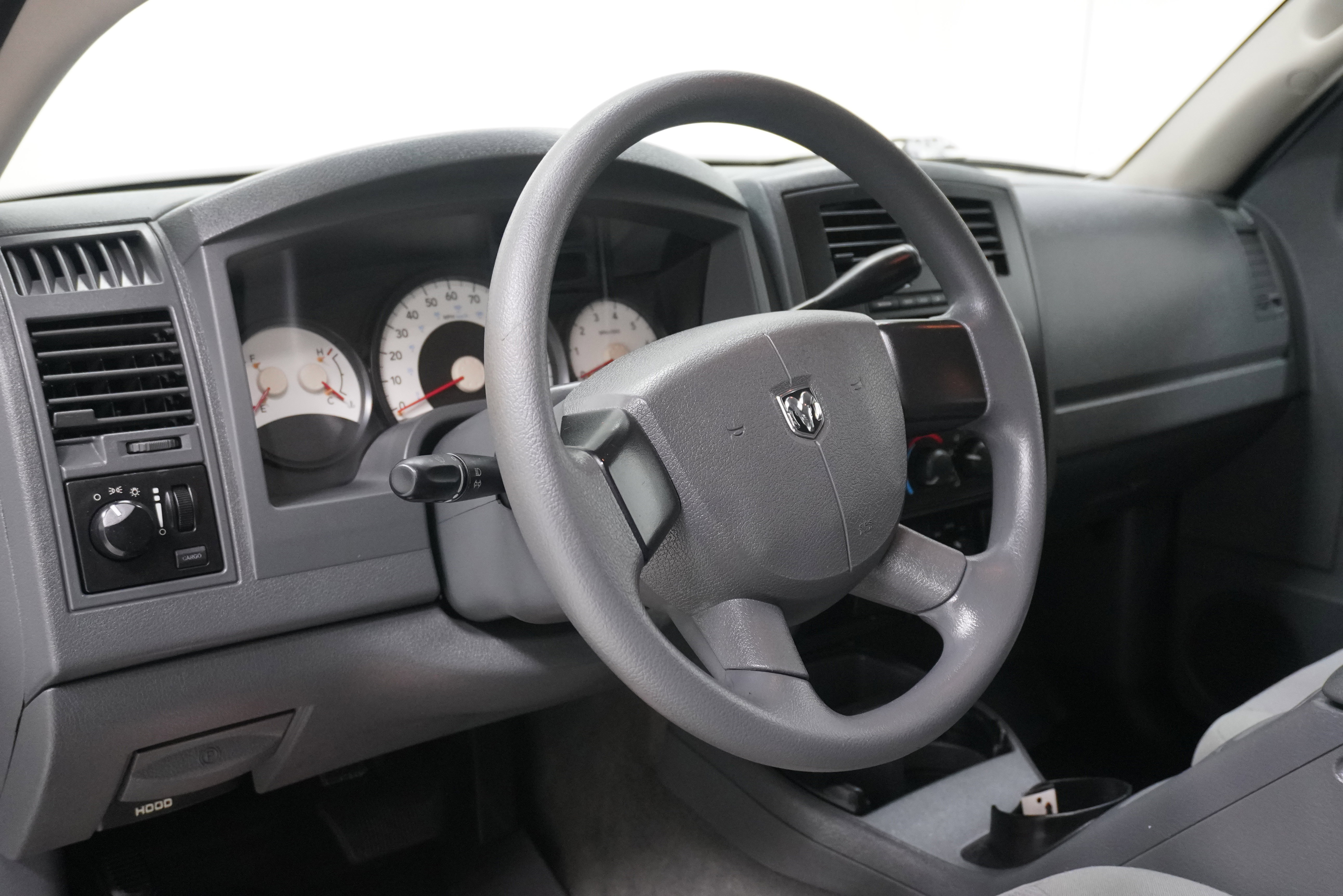 Used 2006 Dodge Dakota ST image 10