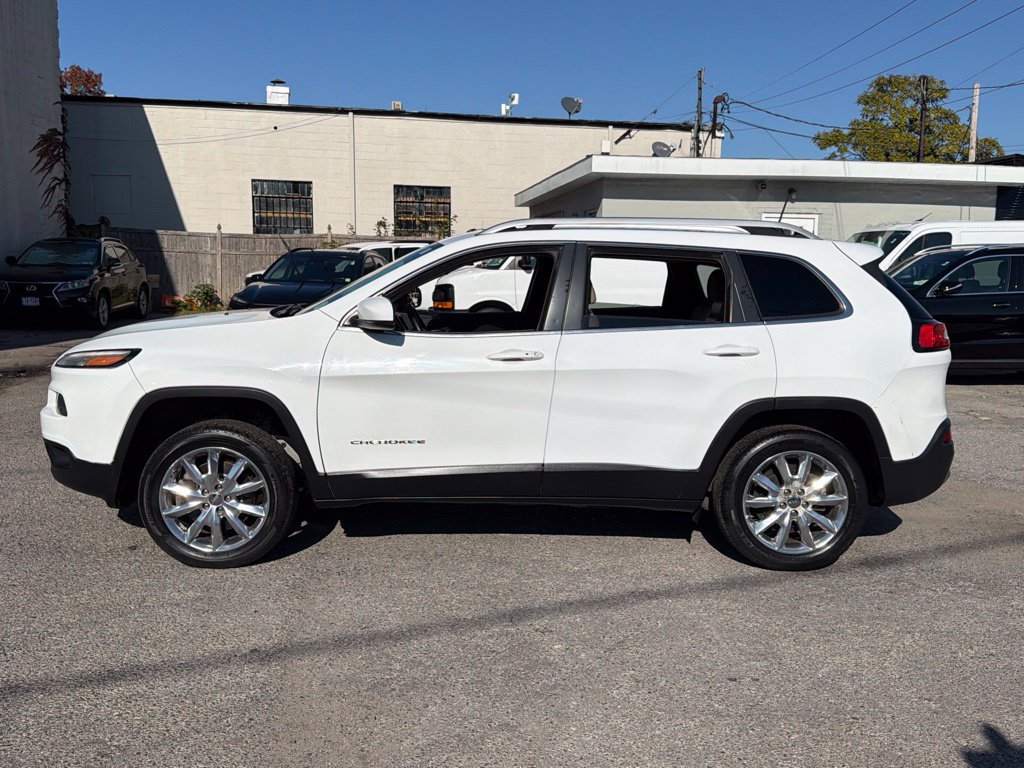 Used 2016 Jeep Cherokee Limited FWD image 5