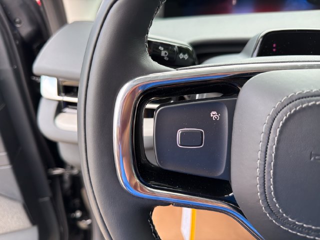New 2026 Lincoln Navigator Reserve AWD/4WD image 27