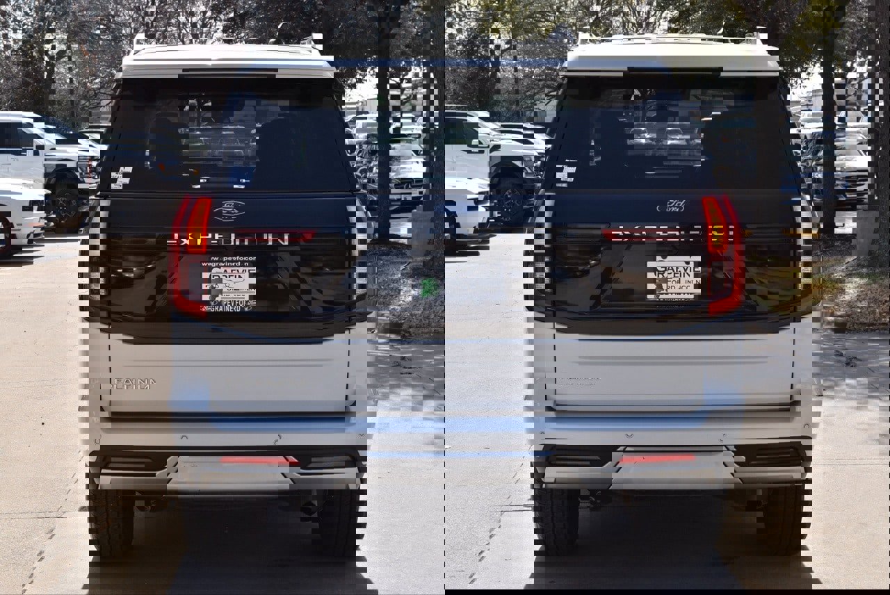 Certified 2025 Ford Expedition Platinum image 9