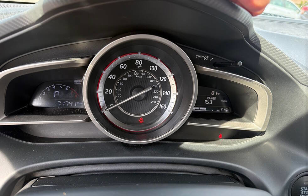 Used 2014 MAZDA MAZDA3 i Grand Touring FWD image 11