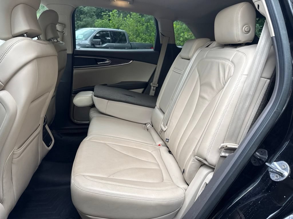Used 2018 Lincoln MKX Reserve w/ Lincoln MKX Climate Package AWD/4WD image 32
