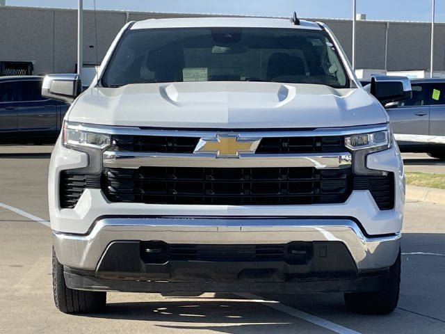 Used 2025 Chevrolet Silverado 1500 LT AWD/4WD image 7