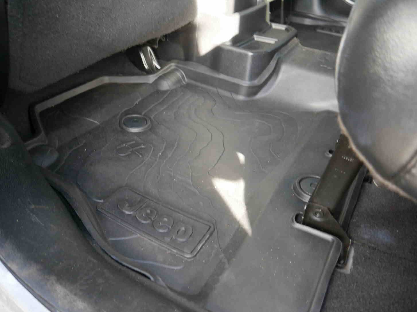 Used 2021 Jeep Wrangler Unlimited Rubicon image 22