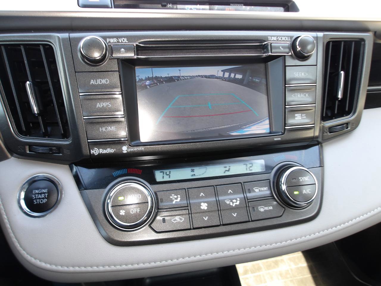 Used 2015 Toyota RAV4 Limited AWD/4WD image 20