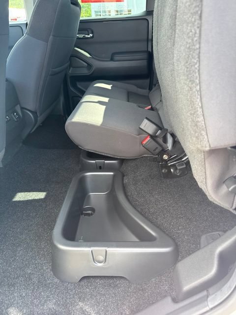 Certified 2025 Nissan Frontier SV w/ SV Convenience Package AWD/4WD image 13