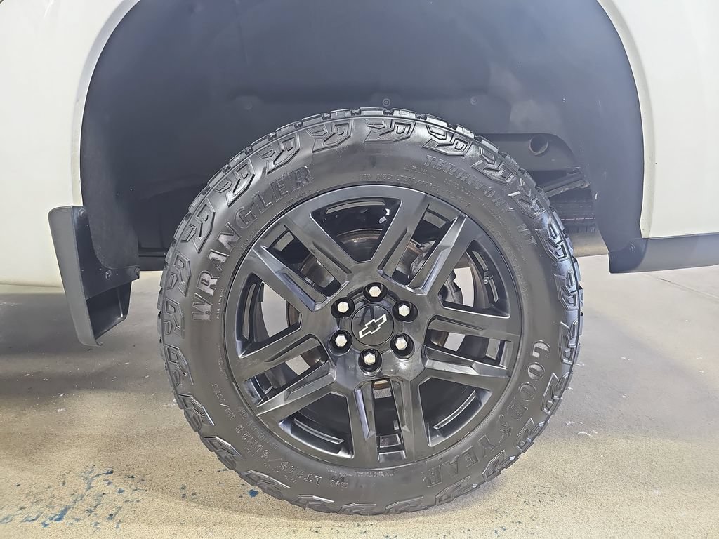 Certified 2024 Chevrolet Silverado 1500 LT Trail Boss w/ Convenience Package II AWD/4WD image 38