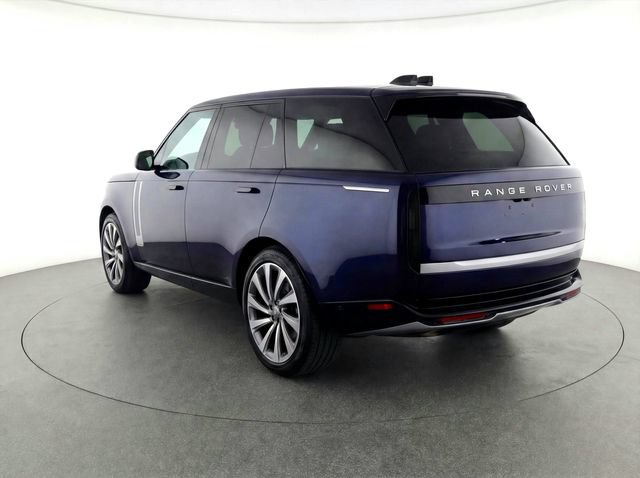 Certified 2025 Land Rover Range Rover SV AWD/4WD image 44