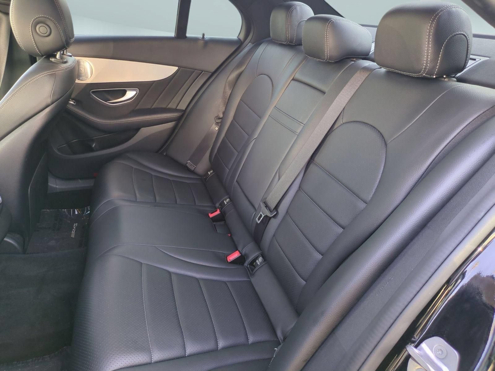 Used 2019 Mercedes-Benz C 300 Sedan image 24