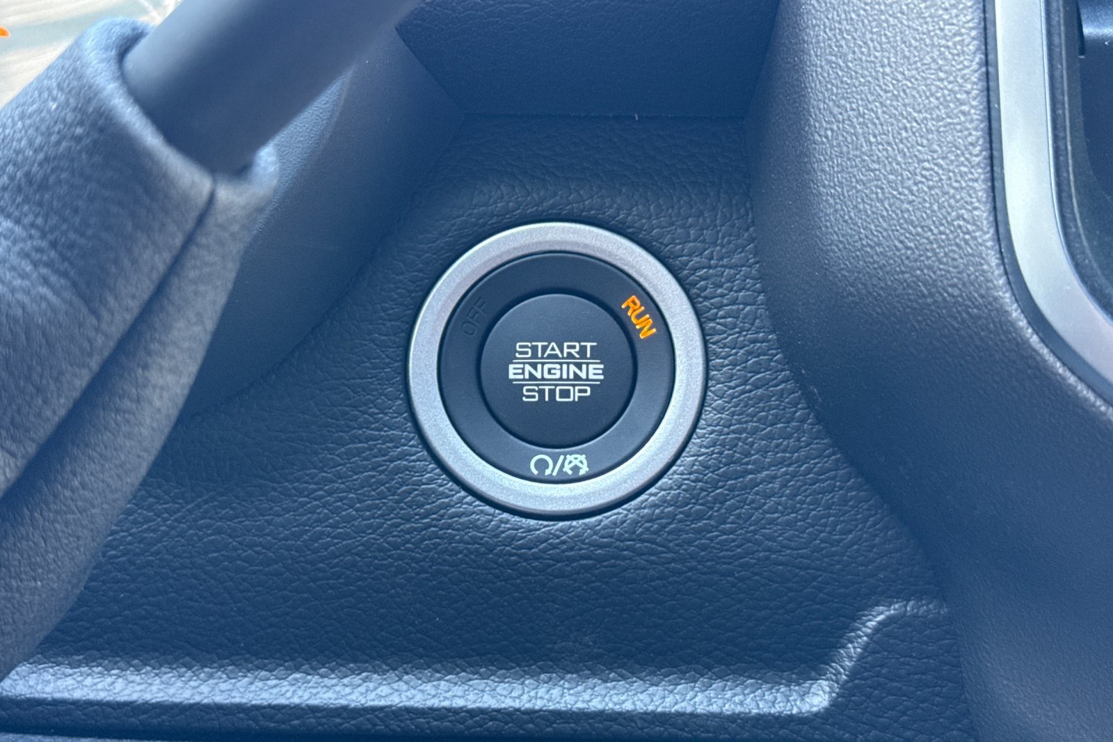 New 2026 RAM 3500 Big Horn AWD/4WD image 23