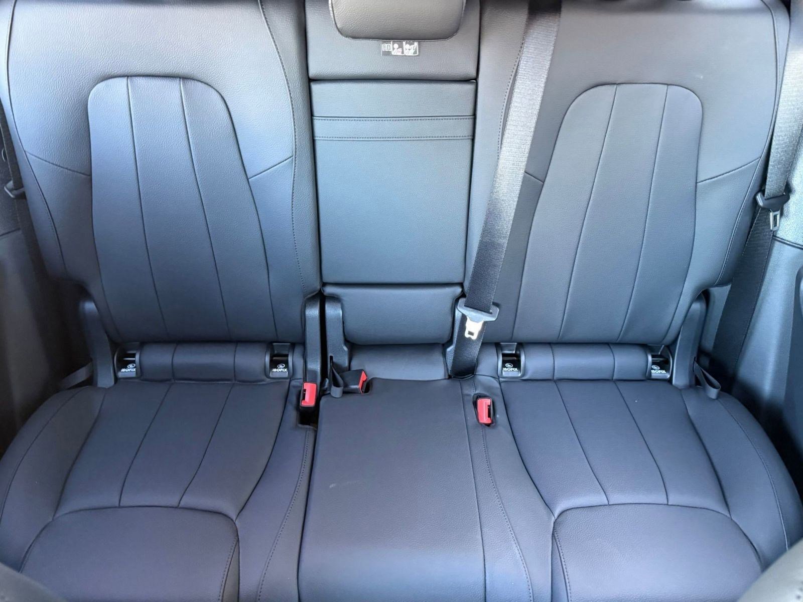 New 2026 Mercedes-Benz GLB 250 4MATIC image 24