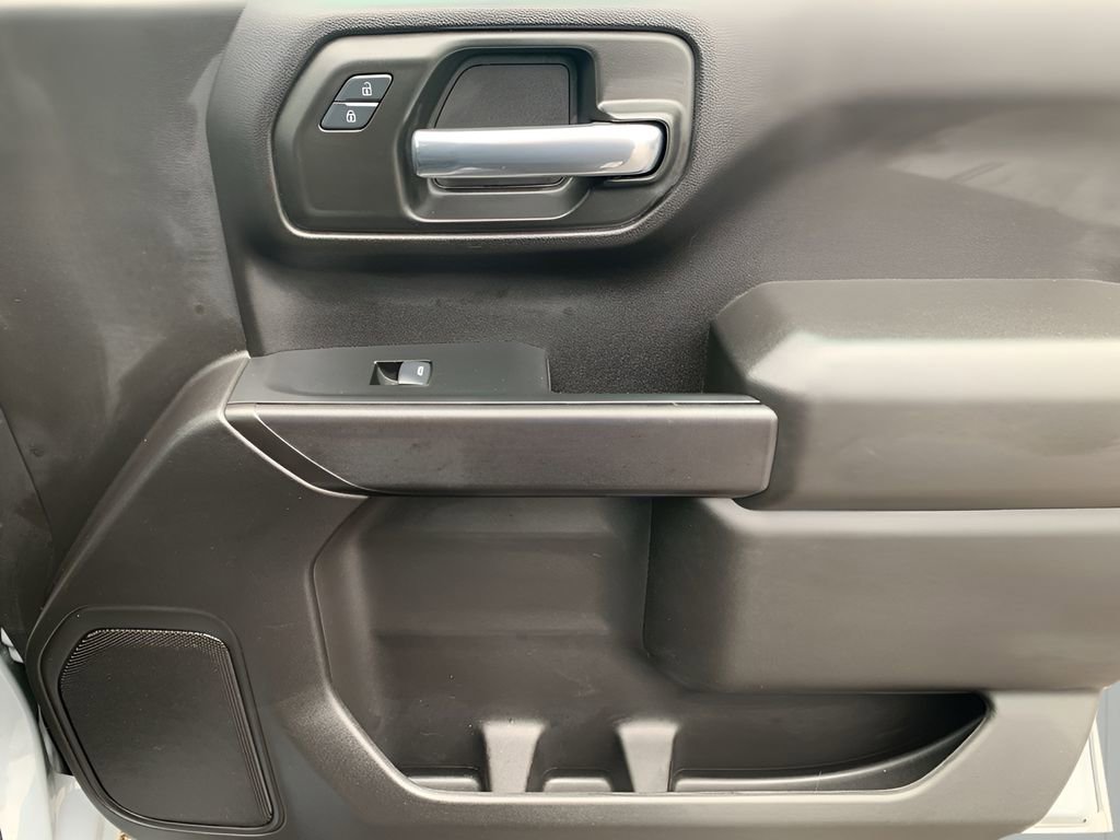 Used 2024 Chevrolet Silverado 1500 Custom w/ Turbomax Blackout Package image 19