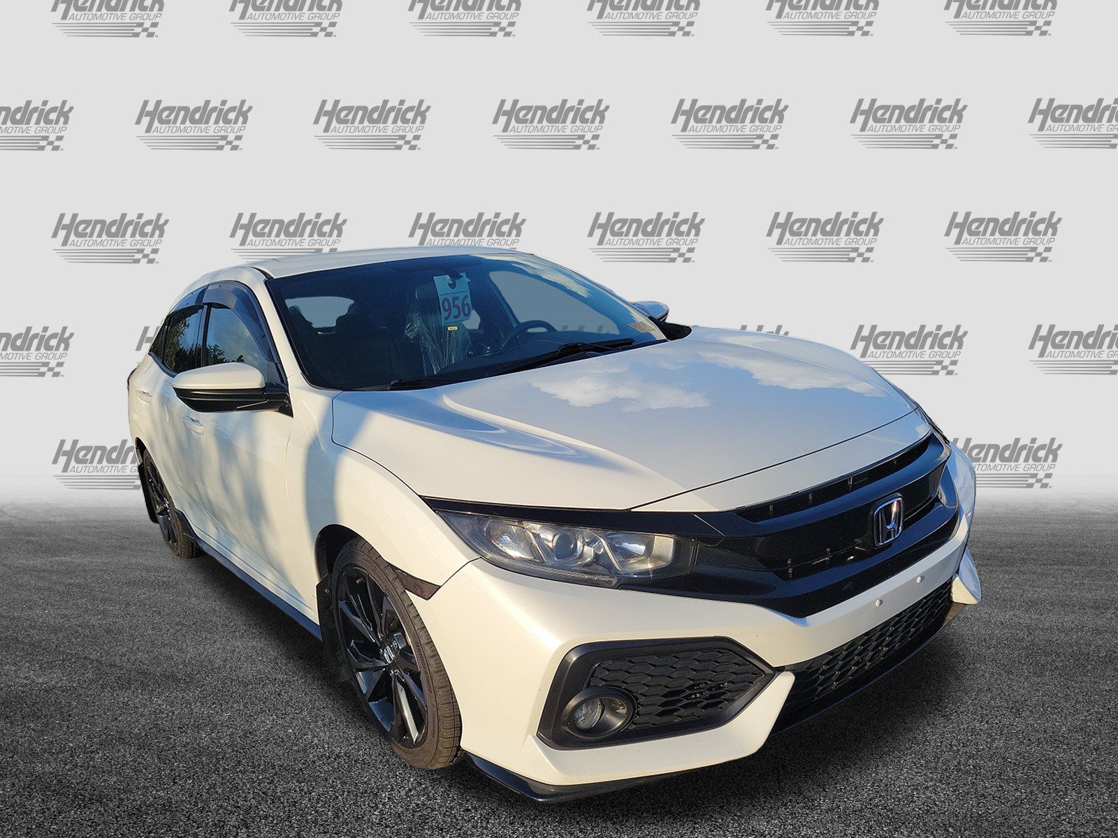 Used 2018 Honda Civic Sport image 2