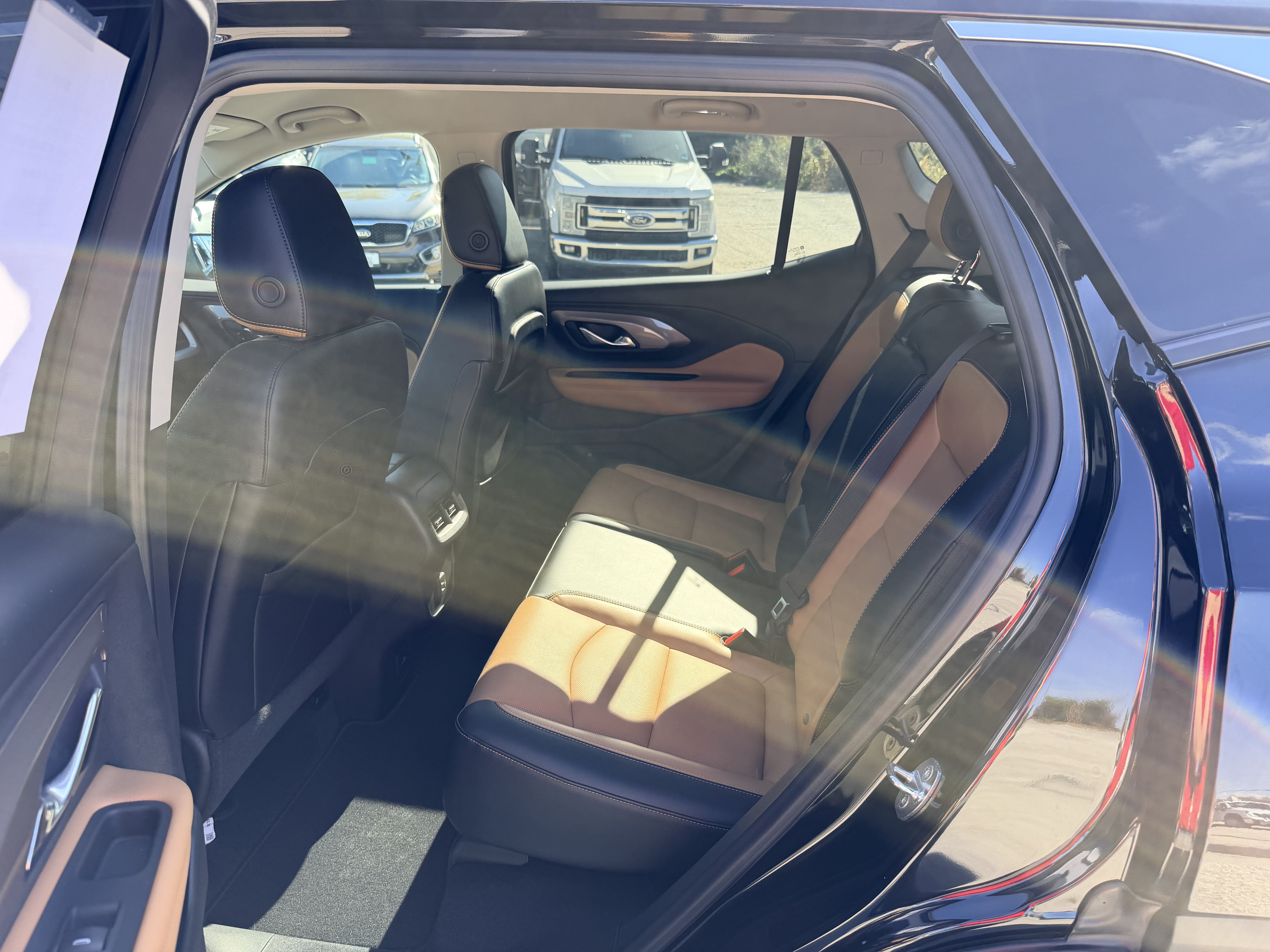 Used 2020 GMC Terrain SLT w/ Preferred Package FWD image 11