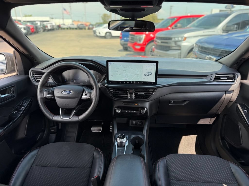 Used 2024 Ford Escape ST-Line w/ Tech Pack #1 AWD/4WD video 2