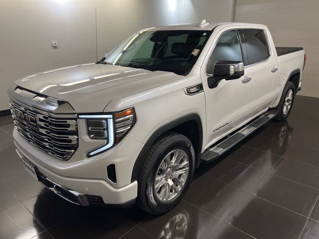 Used 2022 GMC Sierra 1500 Denali w/ Technology Package image 3