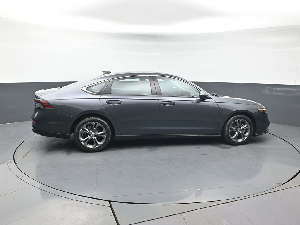 Certified 2023 Honda Accord EX image 7