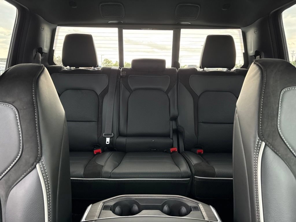 New 2027 RAM 1500 Laramie w/ Night Edition AWD/4WD image 25