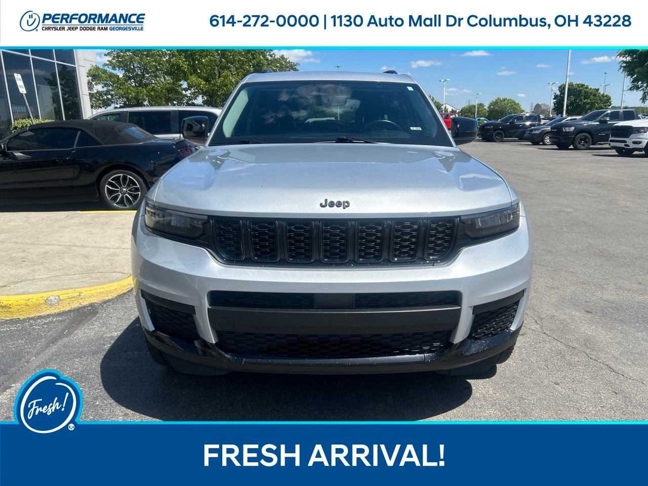Used 2021 Jeep Grand Cherokee L Laredo w/ Luxury Tech Group I AWD/4WD image 9