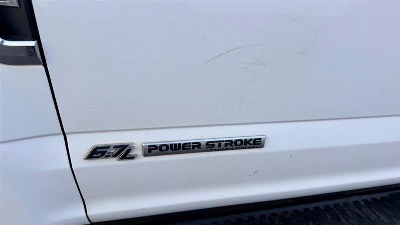 Used 2017 Ford F250 XL w/ Power Equipment Group AWD/4WD image 38