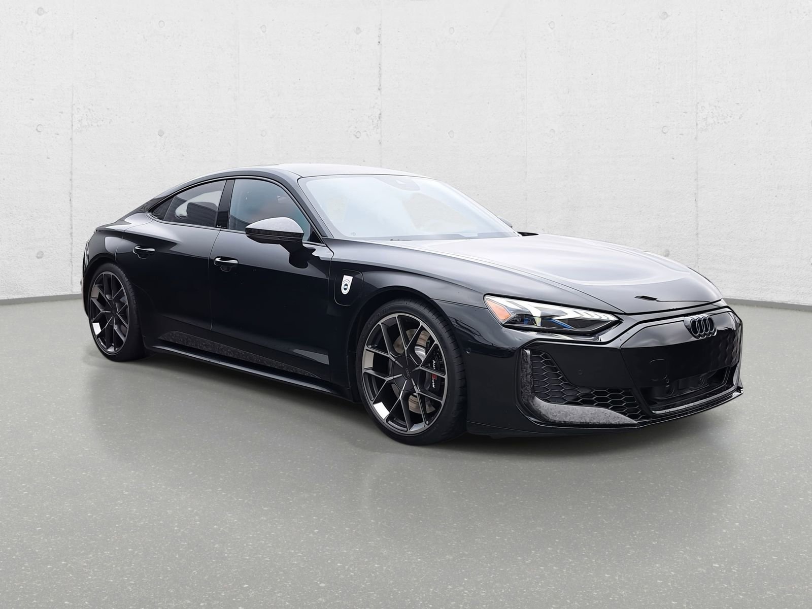 New 2026 Audi RS e-tron GT performance image 3