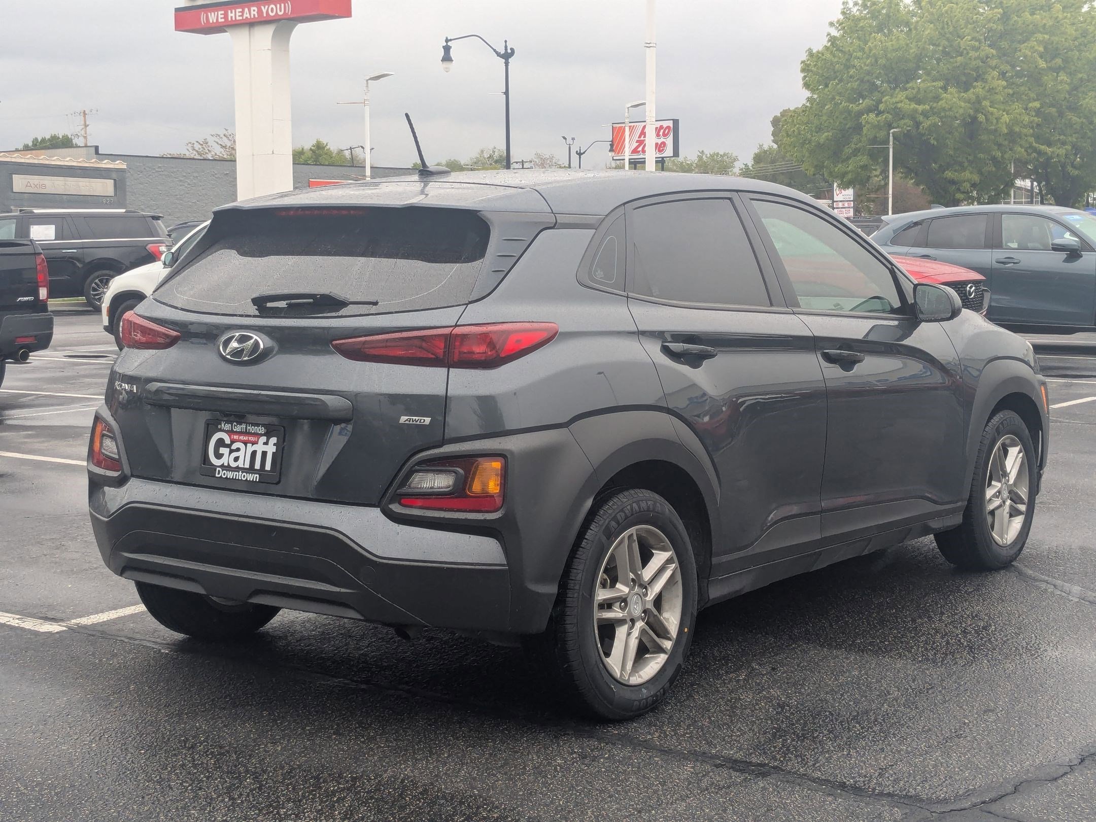 Used 2019 Hyundai Kona SE AWD/4WD image 3