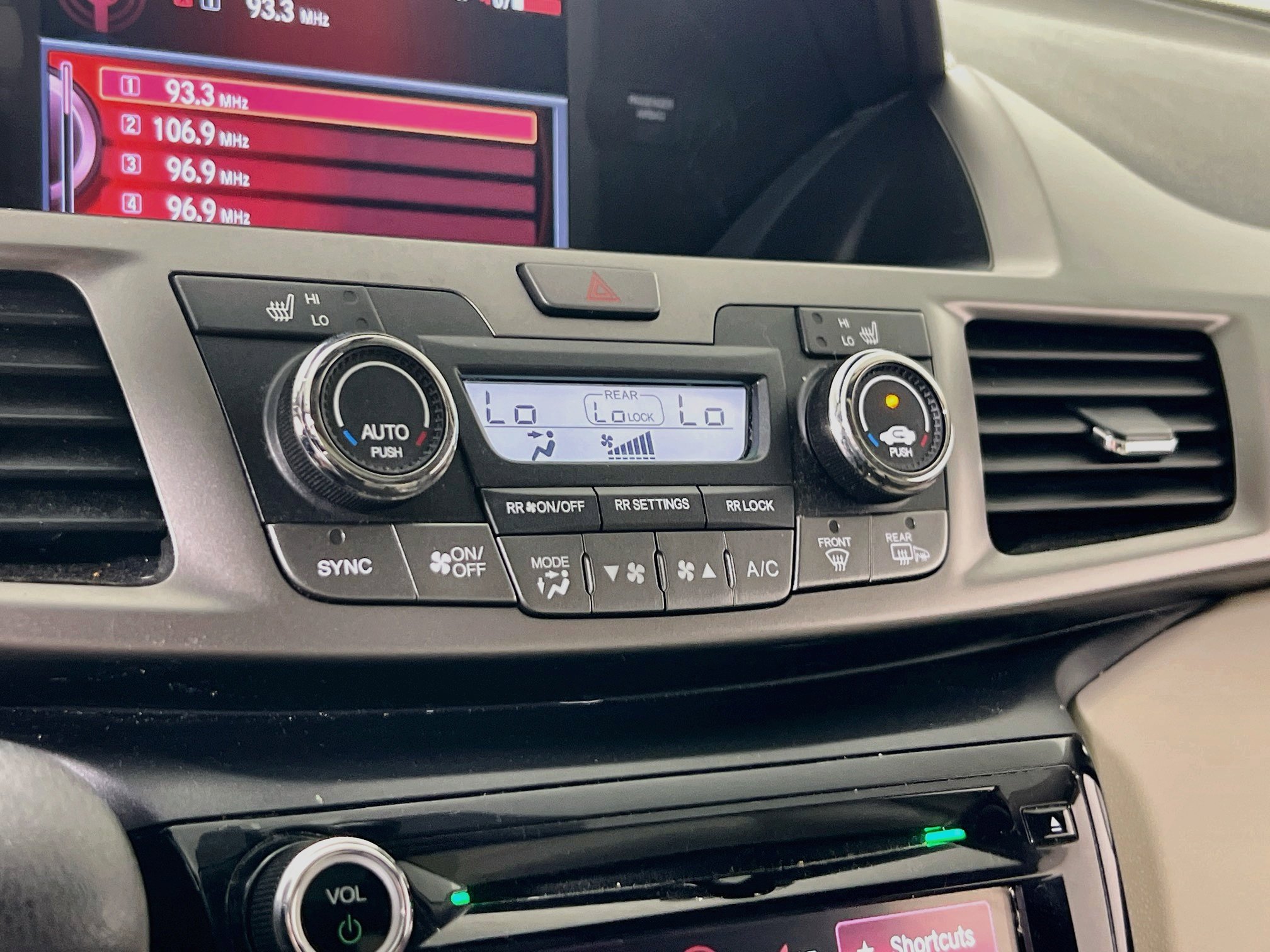 Used 2016 Honda Odyssey EX-L image 15