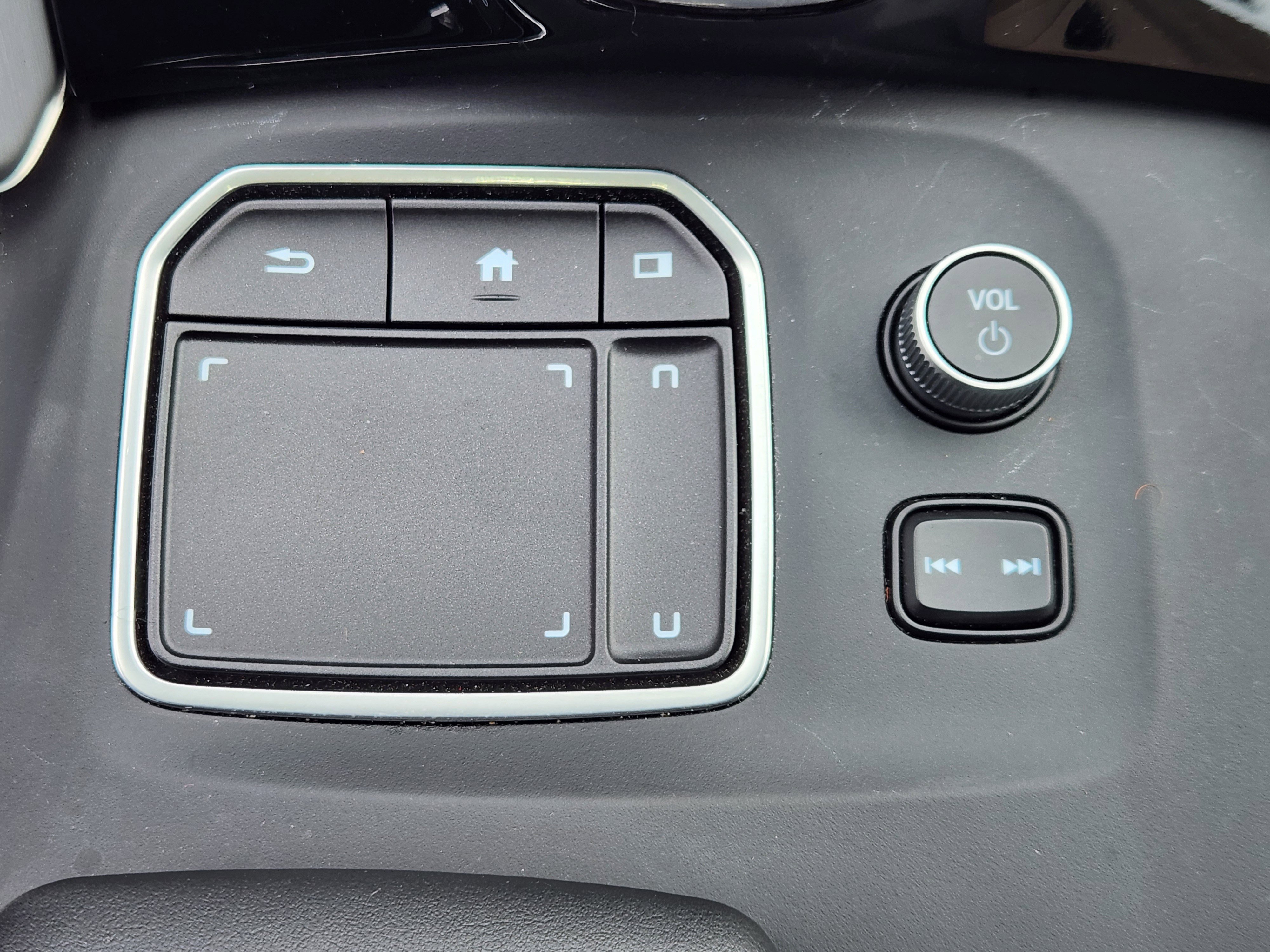 Certified 2025 Acura TLX w/ Technology Package image 23