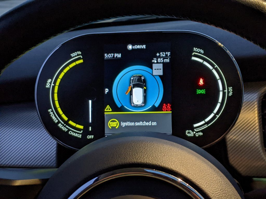 Used 2023 MINI Cooper SE image 16