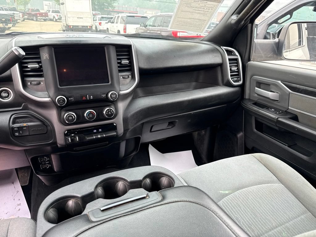 Used 2022 RAM 2500 Big Horn AWD/4WD image 9