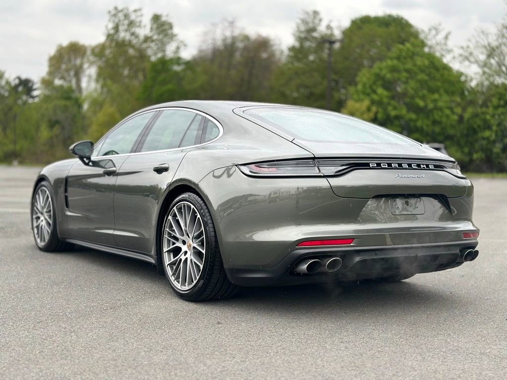Used 2022 Porsche Panamera 4 AWD/4WD image 4